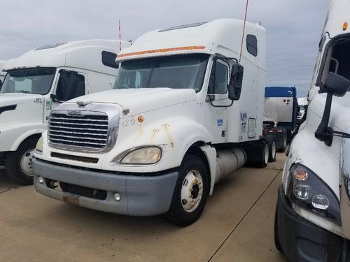 FREIGHTLINER COLUMBIA 120