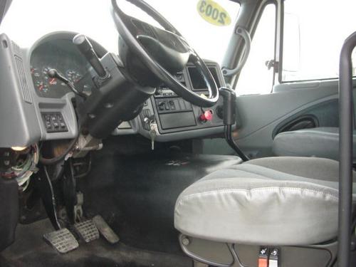 INTERNATIONAL 8600