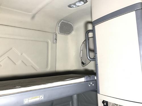 Freightliner CASCADIA