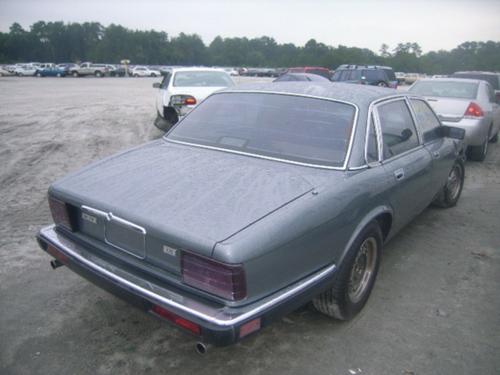 JAGUAR XJ6