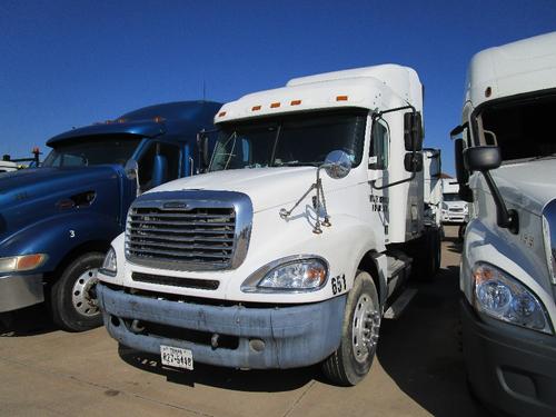 FREIGHTLINER COLUMBIA 120