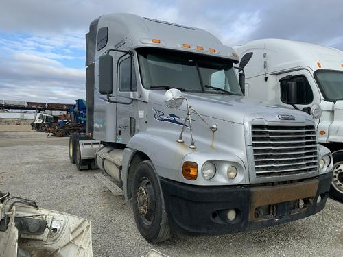 FREIGHTLINER CENTURY CLASS 120