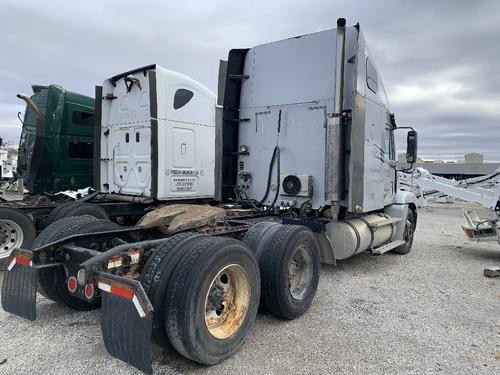 FREIGHTLINER CENTURY CLASS 120