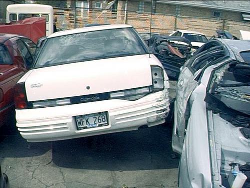 OLDSMOBILE CUTLASS