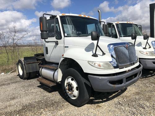 International DURASTAR (4400)