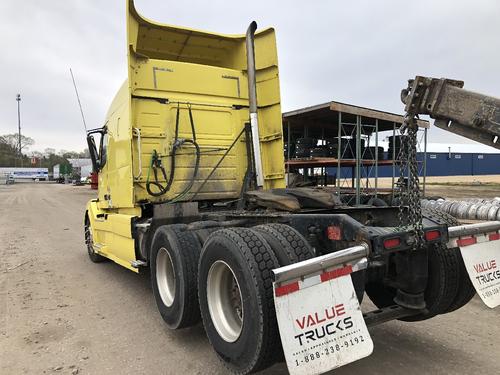 Volvo VNL