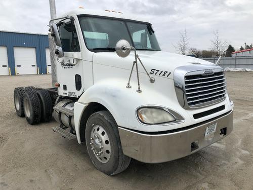 Freightliner COLUMBIA 120