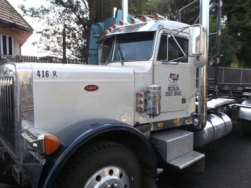 PETERBILT 359