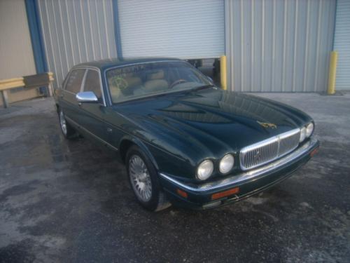 JAGUAR XJ6