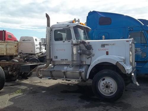 WESTERN STAR 4900