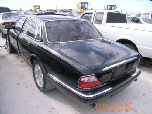 JAGUAR XJ8