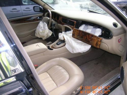 JAGUAR XJ8