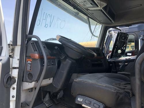 Volvo VNL