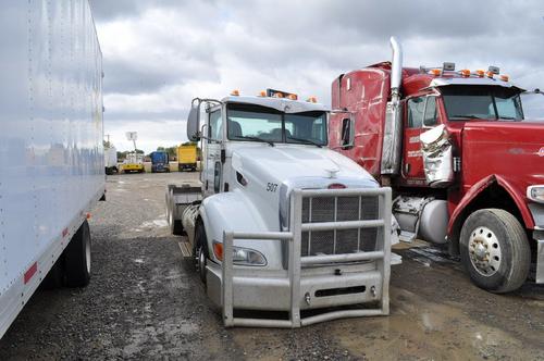 PETERBILT 386