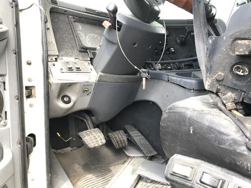 Freightliner COLUMBIA 120