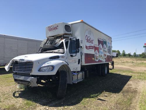 Freightliner M2 106