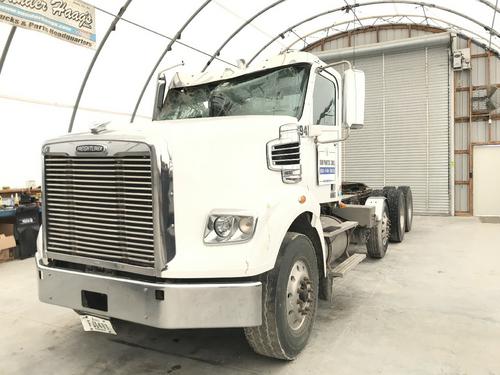 Freightliner 122SD