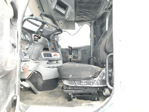 Freightliner 122SD