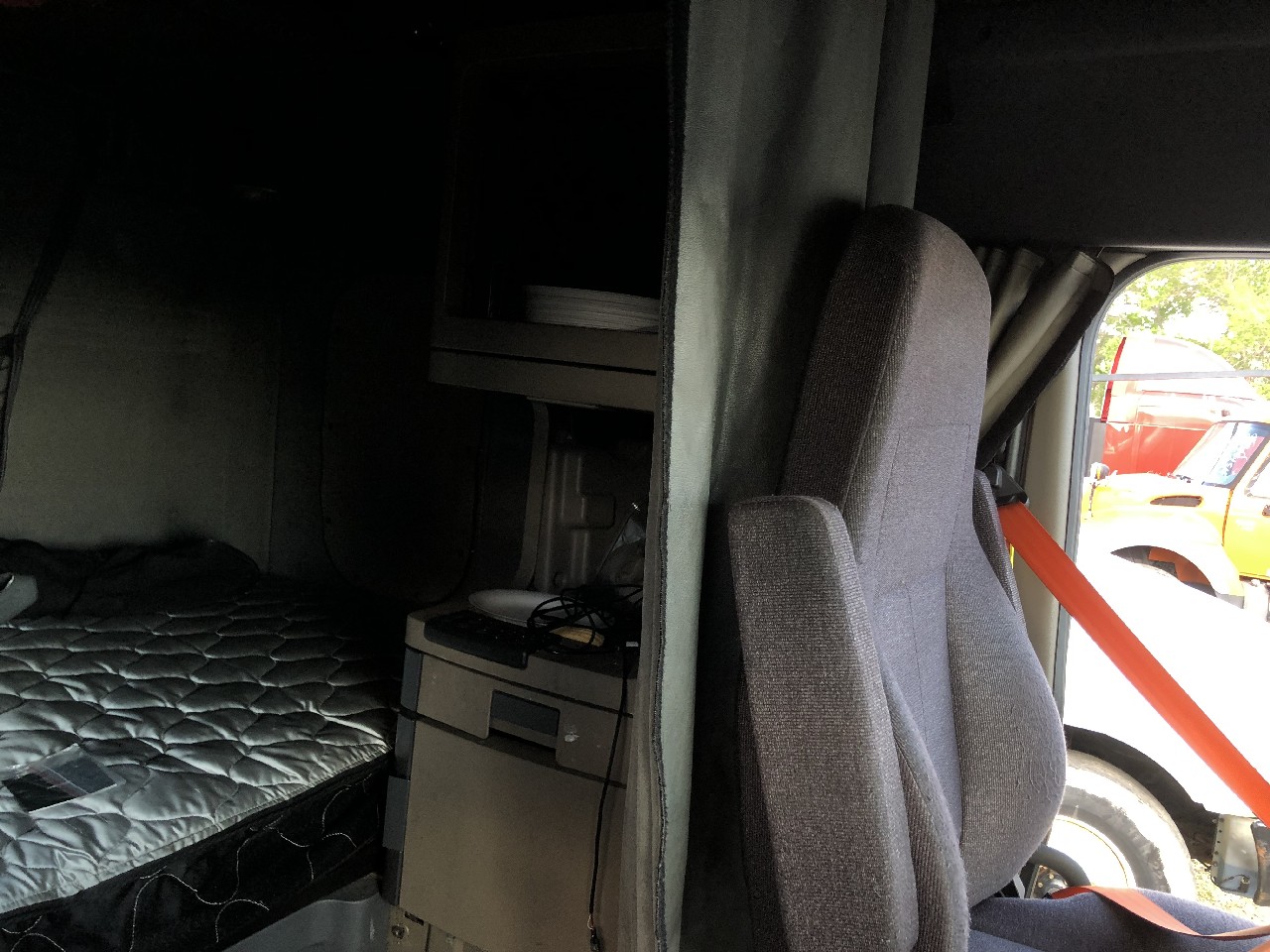 Freightliner CASCADIA