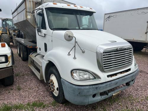 Freightliner COLUMBIA 120