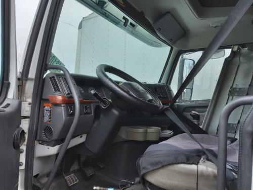 Volvo VNL