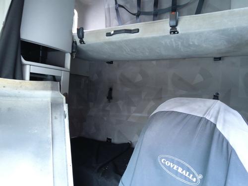 Volvo VNL