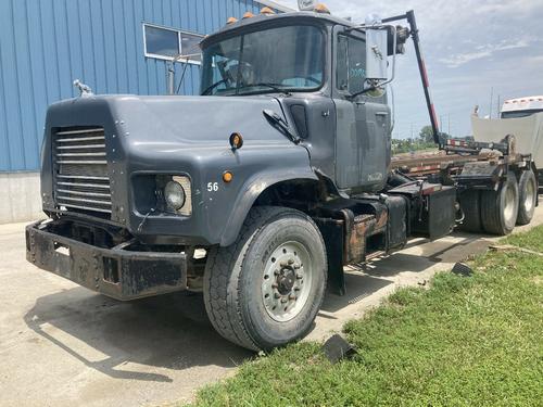Mack DM600