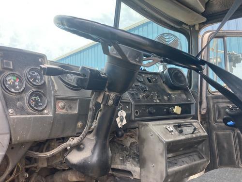 Mack DM600