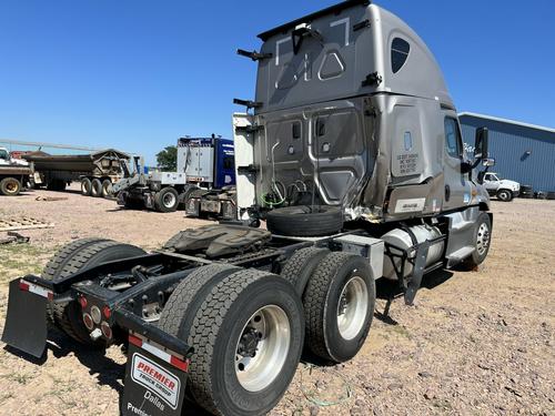 Freightliner CASCADIA