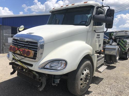 Freightliner COLUMBIA 120