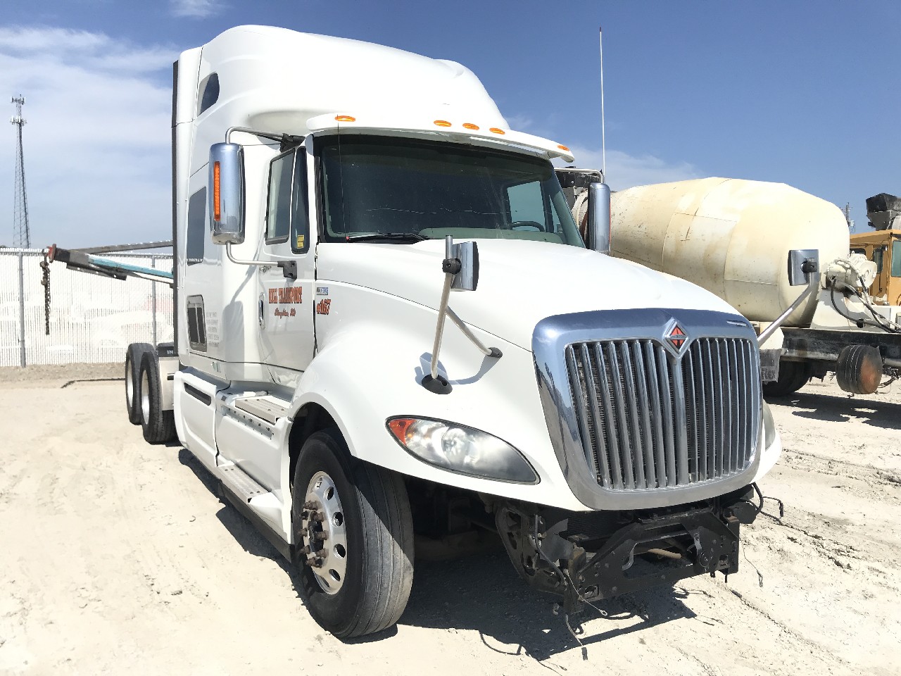 International PROSTAR