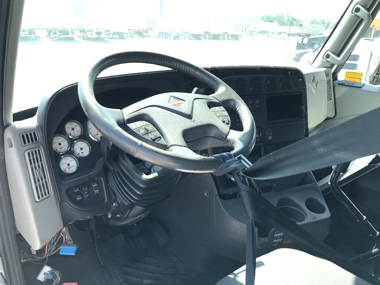 International PROSTAR