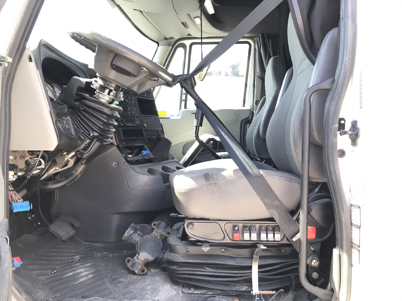 International PROSTAR