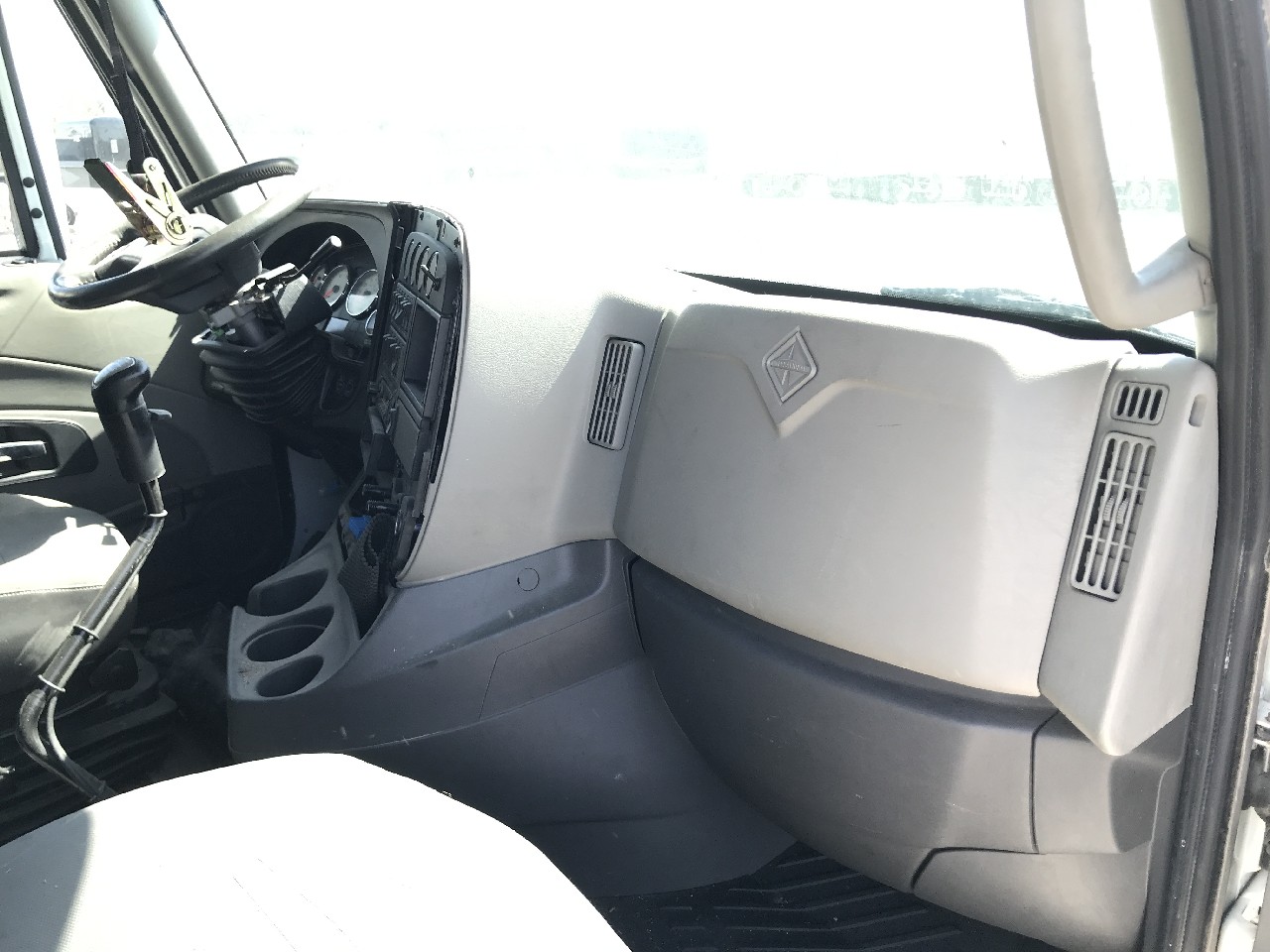 International PROSTAR