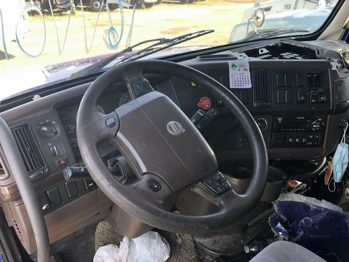 Volvo VNL