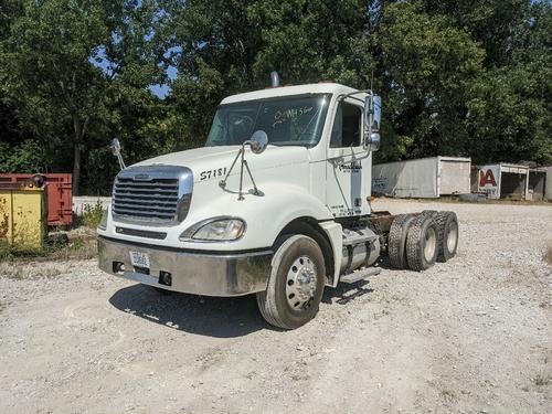 Freightliner COLUMBIA 120