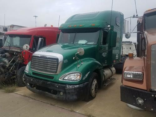 FREIGHTLINER COLUMBIA 120