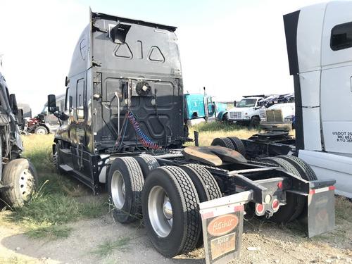 Freightliner CASCADIA