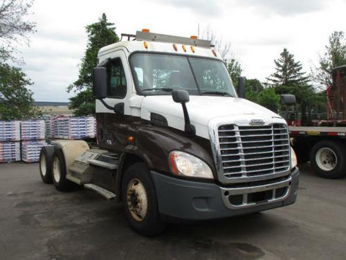 FREIGHTLINER CASCADIA