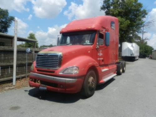 FREIGHTLINER COLUMBIA