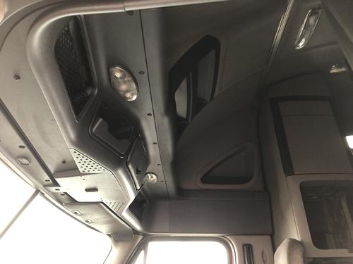 Freightliner CASCADIA