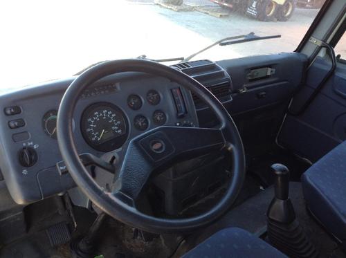 PETERBILT 270 LCF