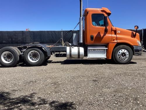 FREIGHTLINER CASCADIA