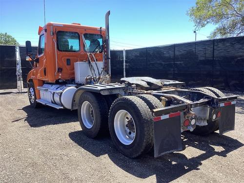 FREIGHTLINER CASCADIA