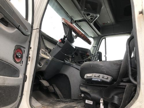 Freightliner COLUMBIA 120