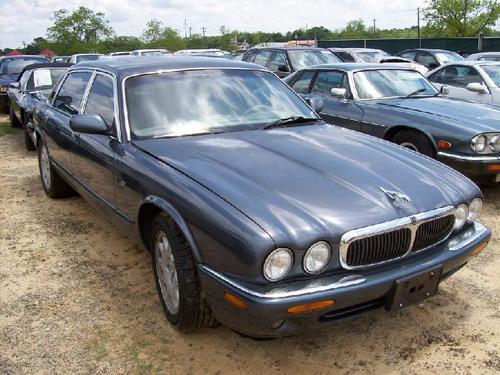 JAGUAR XJ8