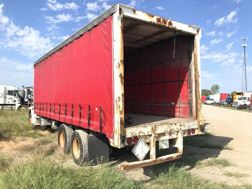 Freightliner FL106