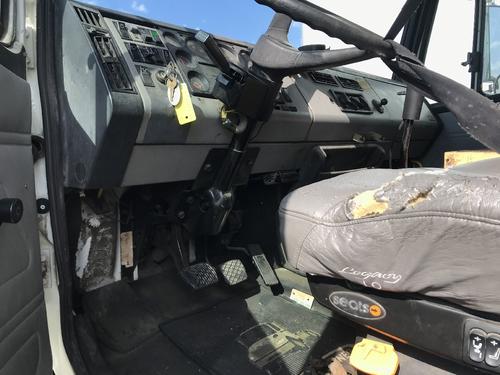 Freightliner FL106