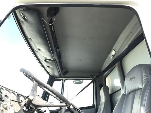 Freightliner FL106