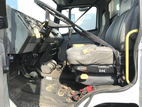 Freightliner FL106